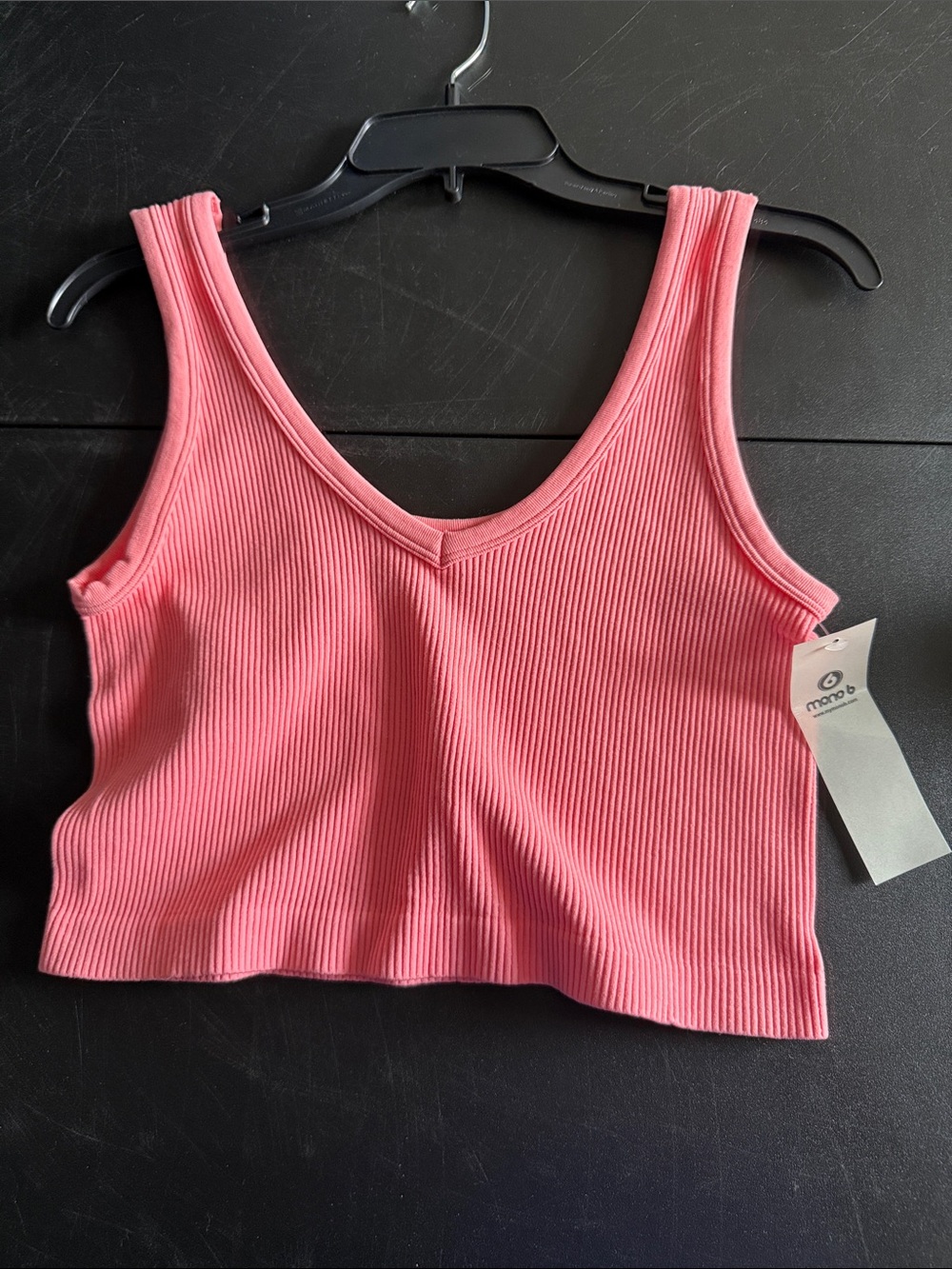 Momo Ribbed V-Neck Salmon Color Cropped Tank